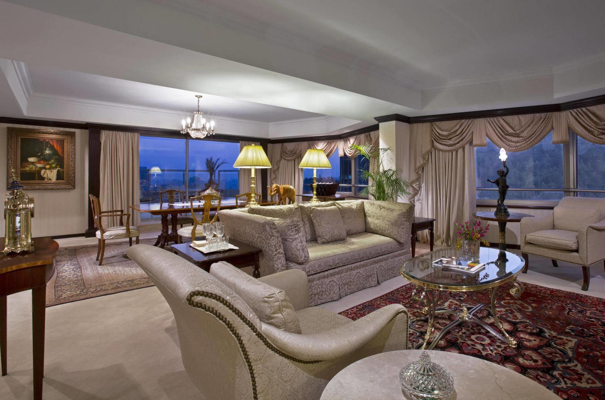 San Cristobal Tower - A Luxury Collection Hotel 圣地亚哥 外观 照片